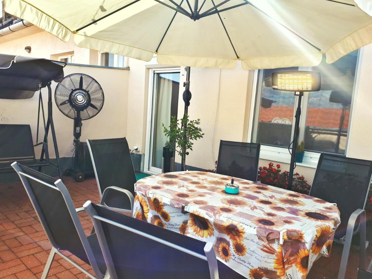 Rumbach Terrace Apartment Budapest Exterior foto